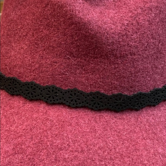 Brand new hat - Picture 4 of 5